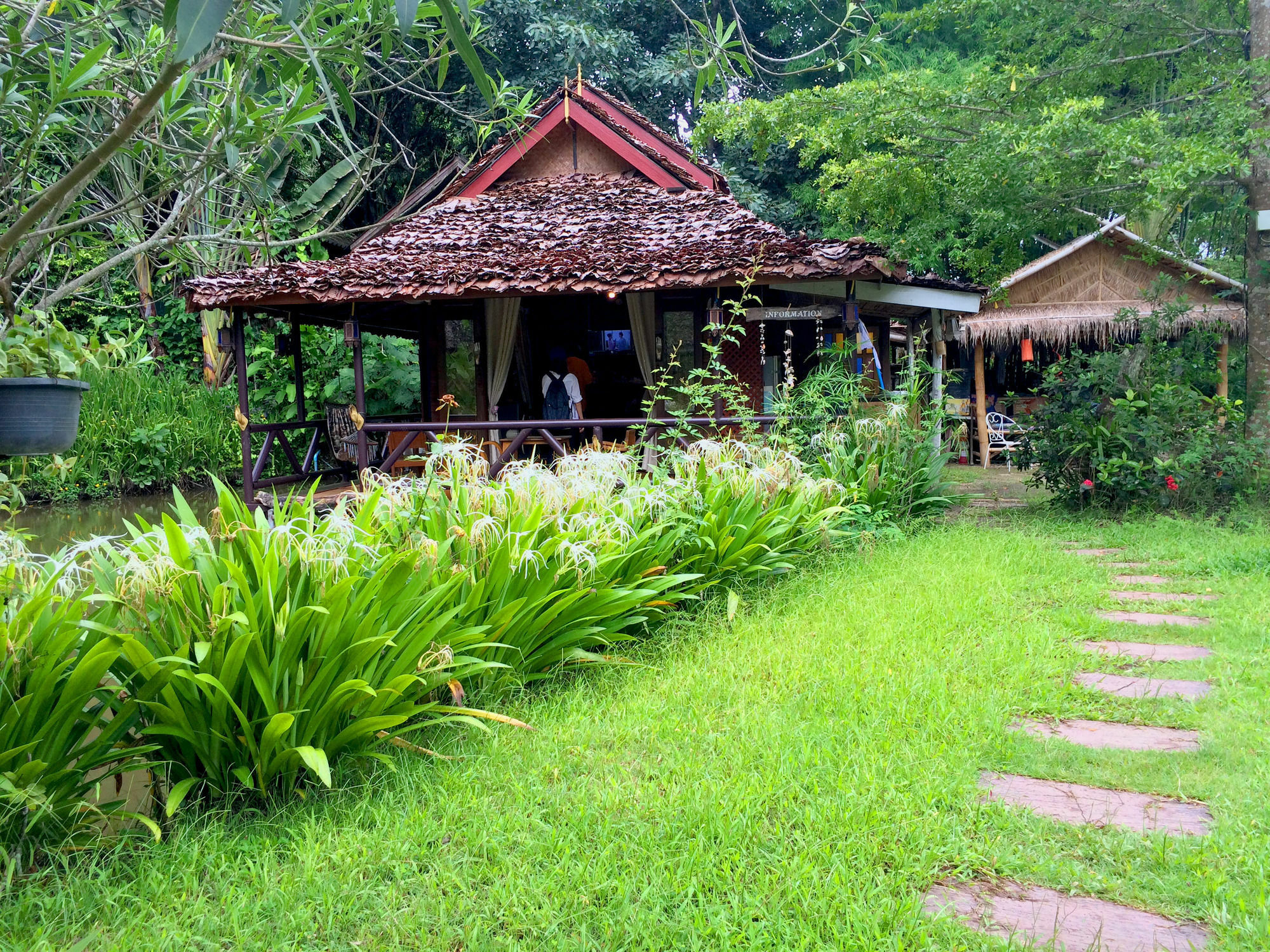 Pho Rak Nah Pai Hotel Buitenkant foto